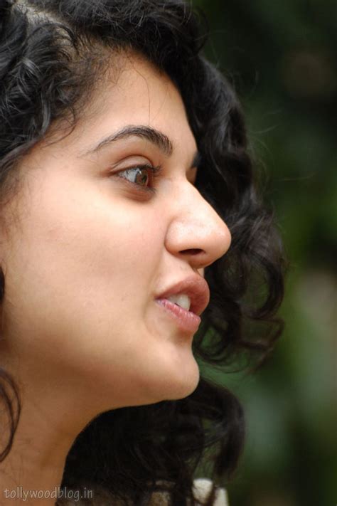 tapsee pannu face close up stills hot photoshoot bollywood hollywood indian actress hq