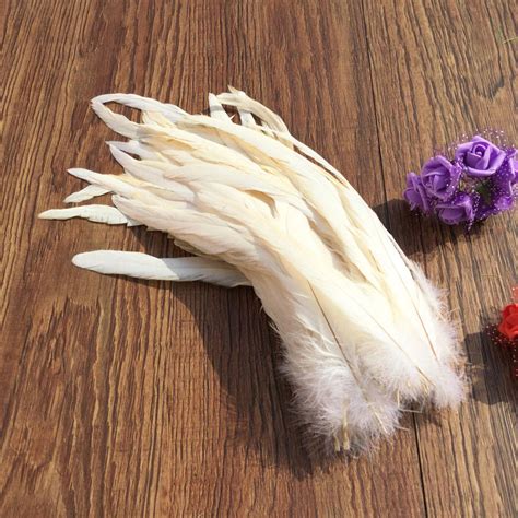 Free Shipping 200pcs Beige Whitecream Rooster Tails