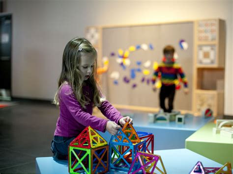 12 Cool And Fun Indoor Things To Do With Kids In Montreal