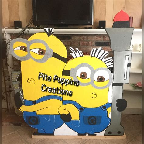 Dispicable Me Minions 4ft Party Props Minion With Rockets Party