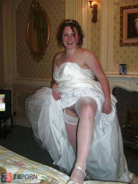 Bride Nude Pussy