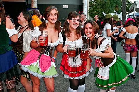 Beer Girls Beer Girl Costume Beer Girl Oktoberfest