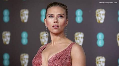 Scarlett Johansson Slams Disneys ‘misogynistic Attack Over Black