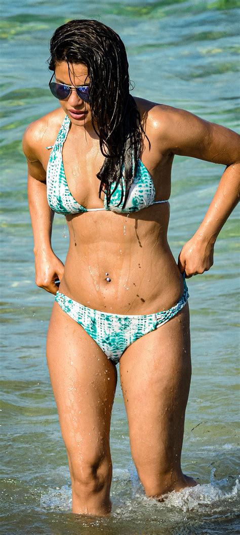 Citadel Actress Priyanka Chopra Flaunts Her Curves In Bikini Priyanka Chopra Bikini Pictures