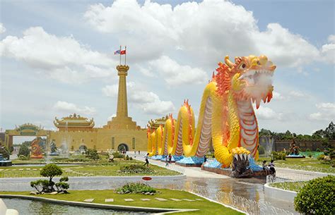 Lạc cảnh đại nam văn hiến (hay đại nam du lịch thần tiên), tên giao dịch: Khu du lịch Đại Nam | Yong.vn