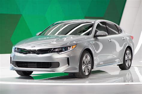 2017 Kia Optima Hybrid Brings Improved Efficiency New Plug In Model