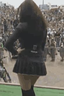 Windy Skirt Wind Gif Windy Skirt Wind Skirt Discover Share Gifs