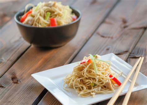 Spaghetti Di Riso Cinesi Con Verdure Le Ricette Della Manu