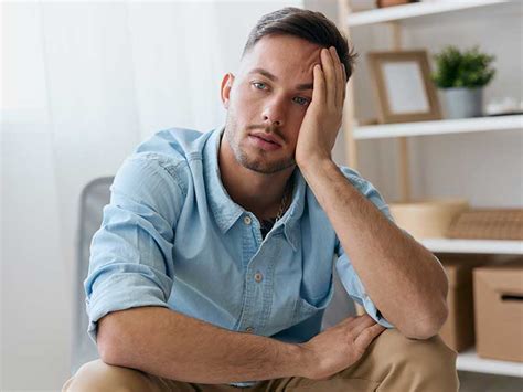 Why Do Men Pull Away 11 Most Common Reasons