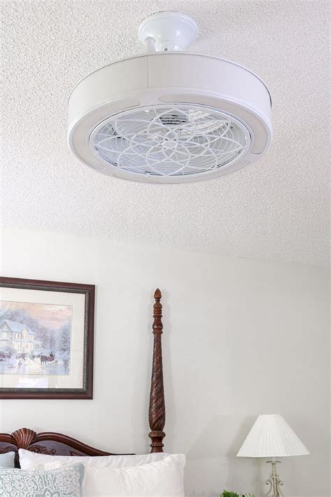 Install them in the bedroom, living room, or even kitchen. HOW TO SHOP FOR THE BEST UNIQUE CEILING FAN | Unique ceiling fans, Ceiling fan with light ...