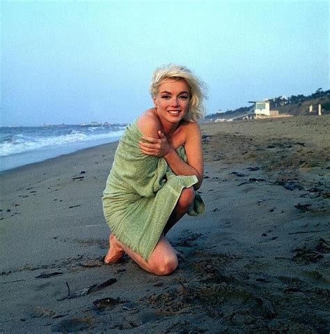 Arguably The Most Alluring Woman Of The S Marilyn Monroe At Santa Monica Beach Steve