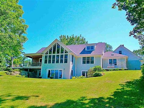 Search 15 in vermont new homes for sale and mls listings. Vermont Waterfront Homes for Sale | Greentree Real Estate