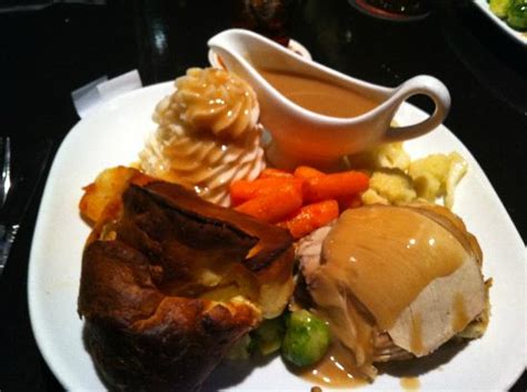 A classic british christmas dinner is the highlight of the year. Full turkey British Christmas Dinner... Yumm - Picture of ...