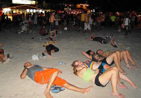 Nightlife In Koh Phangan 2023 Beach Clubs Bars Shopping Holidify