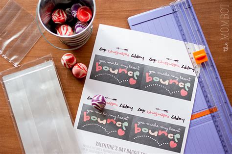 Check spelling or type a new query. Valentine's Day Baggie Toppers {free printable} - The Mombot
