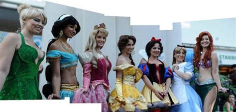 Awesome Picz Sexy Disney Princesses