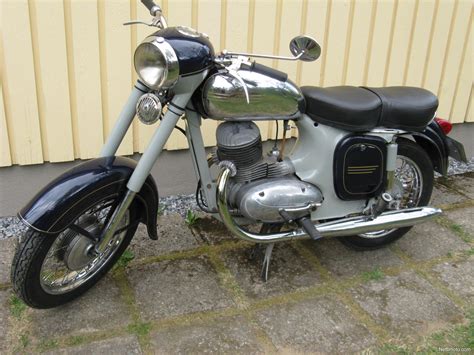 Vehilces & accessories online trade show. Jawa CZ 353/249 250 cm³ 1962 - Viiala - Motorcycle - Nettimoto