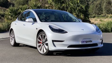 New Tesla Model 3 2020 Pricing And Specs Detailed Entry Level Electric