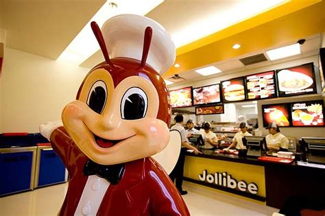 Fil Cans Excited For Jollibee Opening In Canada Filipino Journal
