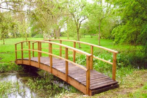 17 Awesomely Neat Diy Garden Bridge Ideas