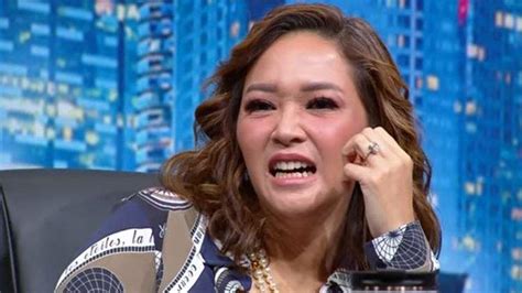 Maia Estianty Sebut Nama Mulan Jameela Di Indonesian Idol Jadi Sorotan