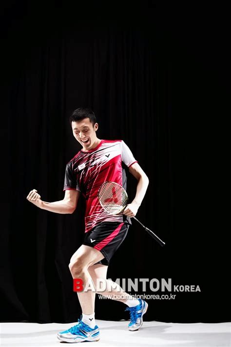 Yoo yeon seong jump smash badminton lesson (the retired. Yoo Yeon Seong Pose for Badminton Korea Magazine ...