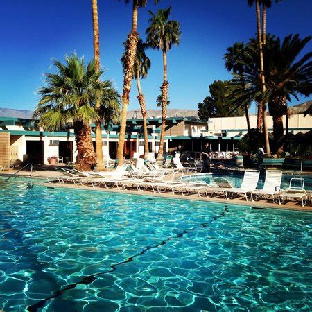Nothing Great But Very Peacful And Relaxing Review Of Desert Hot Springs Spa Hotel Desert