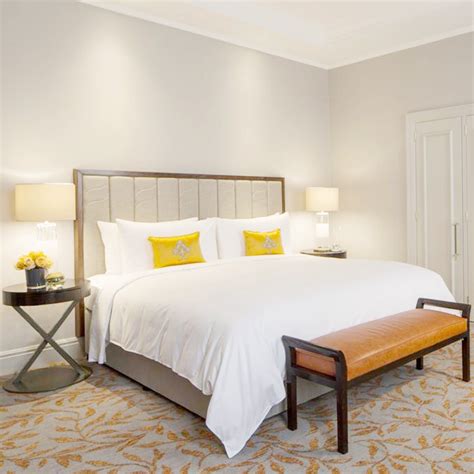 Custom Luxury Hotel Furnishing 5 Star Hotel Furniture Bedroom Sets