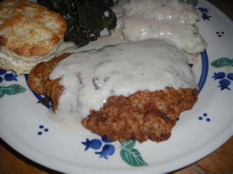 Do you know how to cook delicious chicken fried steak? How to Make Chicken Fried Steak and Gravy | Chicken fried ...