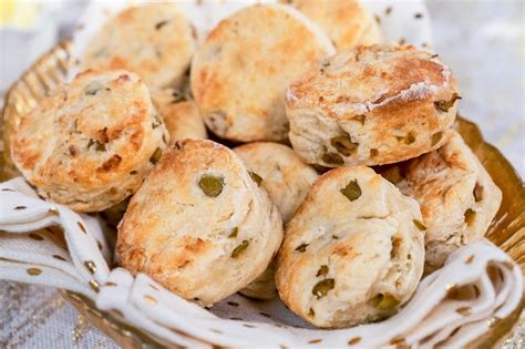 The italian coffee breakfast is not just espresso and cappuccino, and in this italian breakfast pastry course you will learn how to prepare a wide range of italian breakfast pastry, from the classic. Giada's Italian Olive Biscuits | Cooking recipes, Recipes ...