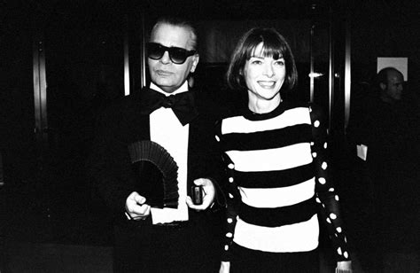 Chanel Designer Karl Lagerfeld Dead At 85 Metro News
