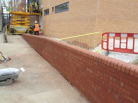 Lennon Construction 100 Feedback Bricklayer Extension Builder New
