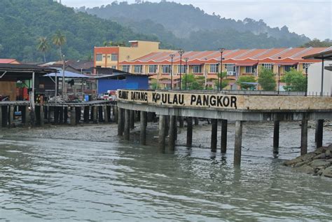 Pulau pangkor merupakan salah satu daripada pulau paling terkenal di malaysia. hikayat hati: Pulau Pangkor