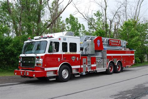Rosenbauer Commander Mid Mount Fire Trucks Rescue Vehicles Fire Service