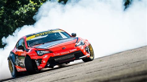 Toyota Gt86 Coupe Creates Giant ‘86 By Drifting Visible From Space