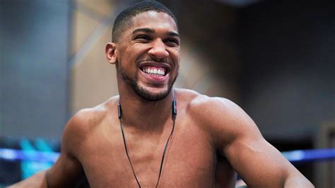 Anthony joshua and his team remain hopeful that he'll fight tyson fury on aug. Anthony Joshua: Watch a surprise work-out that he took for ...