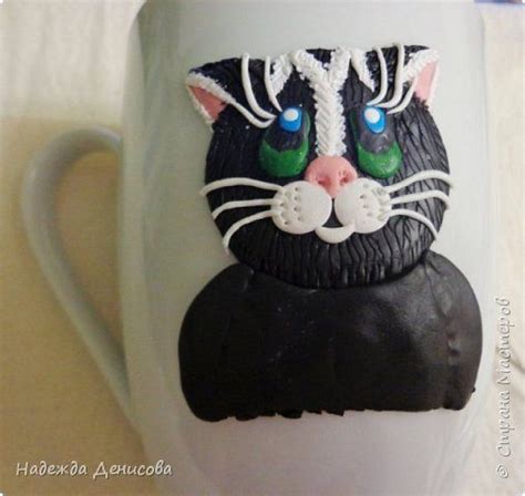 From a piece of black plastic made round cake, and shall cleave it into a mug. Mug "Cat" - Polymer Clay Cat Coffee Mug (Tutorial) - Art ...