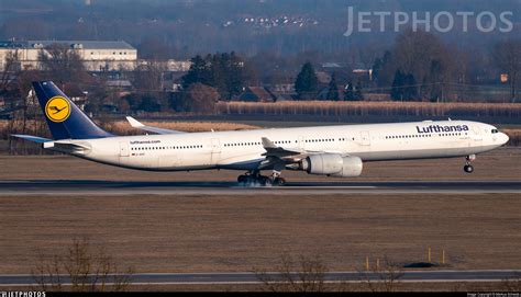 D Aihv Airbus A340 642 Lufthansa Markus Schwab Jetphotos