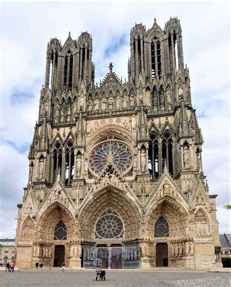Reims Cette Cathédrale à Hauteur Danges Dico Du Patrimoine