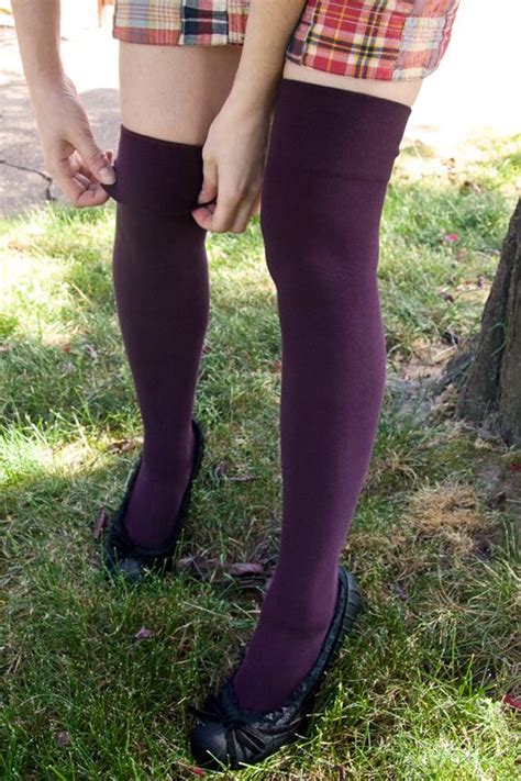 5 Ways To Wear Knee High Socks Without Looking Frumpy
