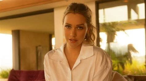 Mia Malkova Onlyfans Age Height Net Worth Boyfriend Facts