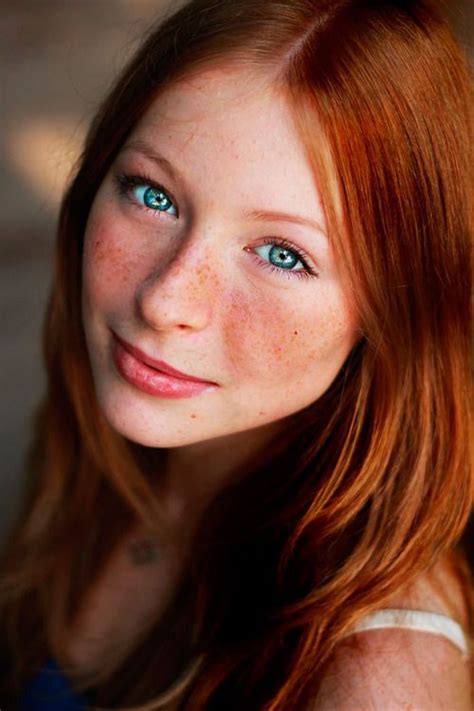 For Redheads Beautiful Freckles Beautiful Red Hair Red Hair