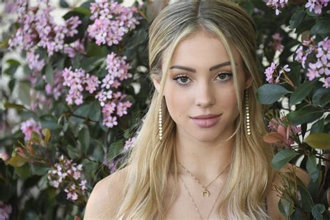 Instagram star Charly Jordan apologizes for traveling to 