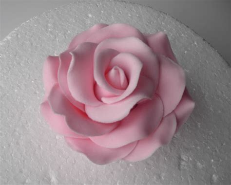 How To Make A Sugar Rose For Cakes Easy Method