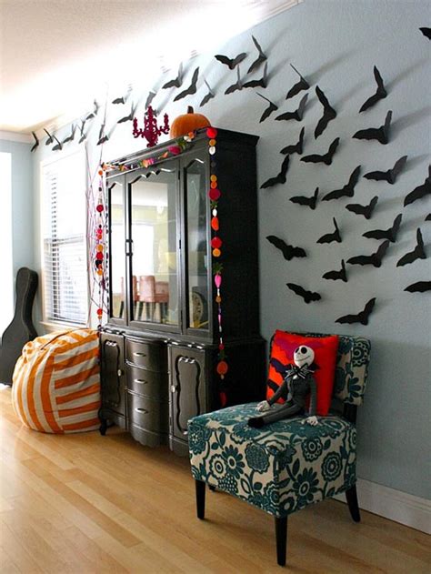 Paint some of the bulbs in the house orange and get that eerie lighting. 29 Cool Halloween Home Decoration Ideas - Design Swan