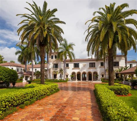 65 Million Historic Waterfront Mansion In Miami Beach Fl Homes Of