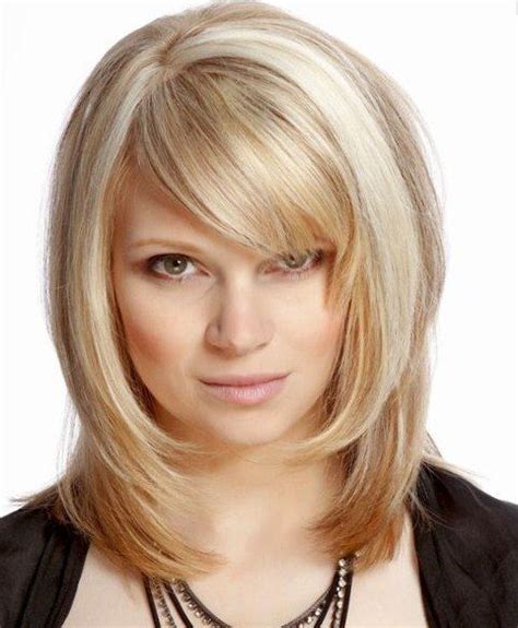 9 unbelievable best shoulder length hairstyle for square face