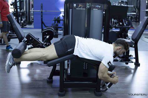 Упражнение веселый роджер на бицепс бедра - фото презентация Картинка - Упражнение веселый роджер на бицепс бедра - фото презентация