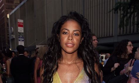 These Hilarious Memes Created In Response To The Aaliyah Biopic Are