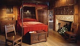 Anne Boleyn's Bedroom and Prayer Books - Hever Castle